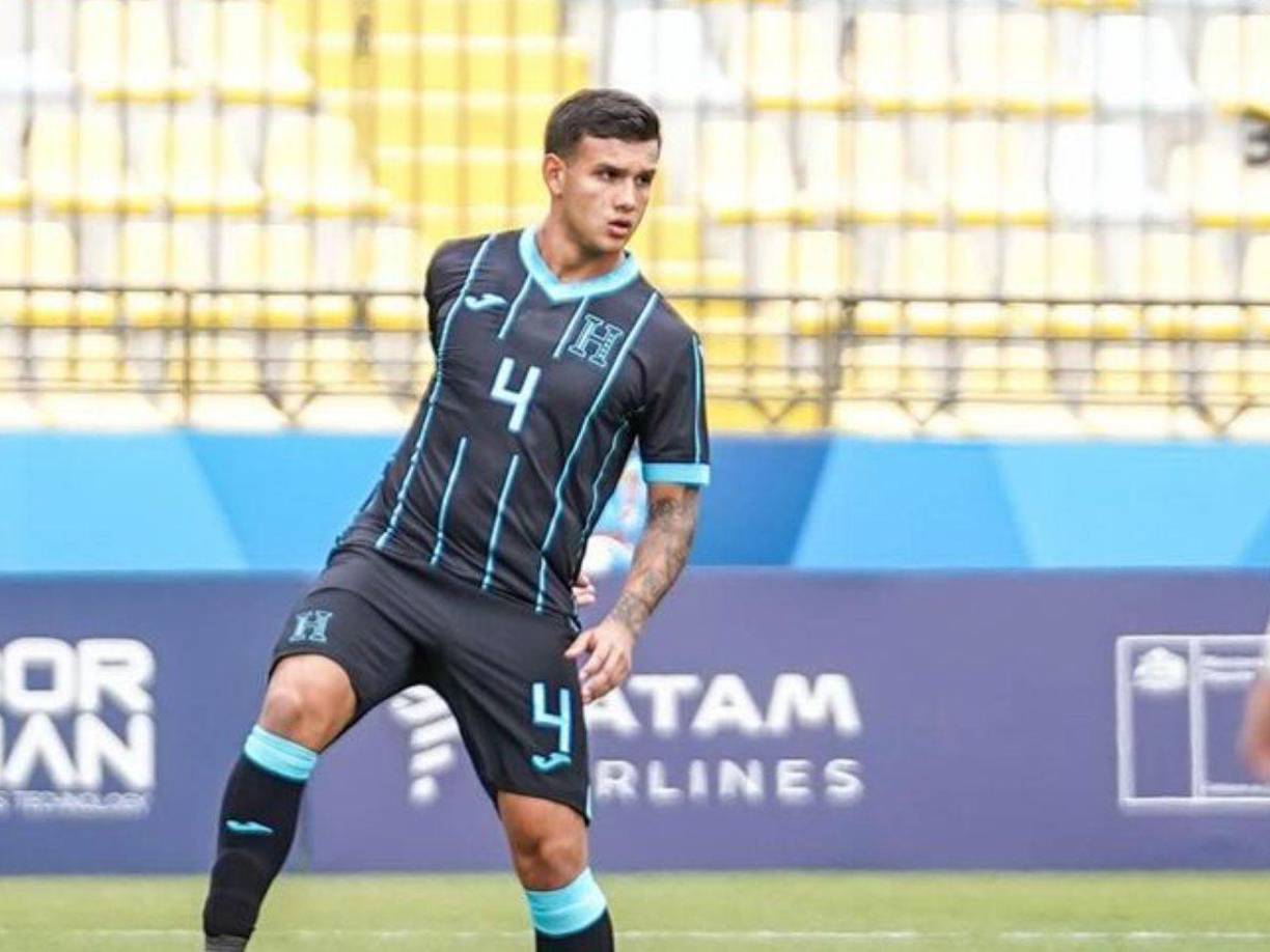 André Orellana también ha sido considerado en su momento a la selección de Honduras.
