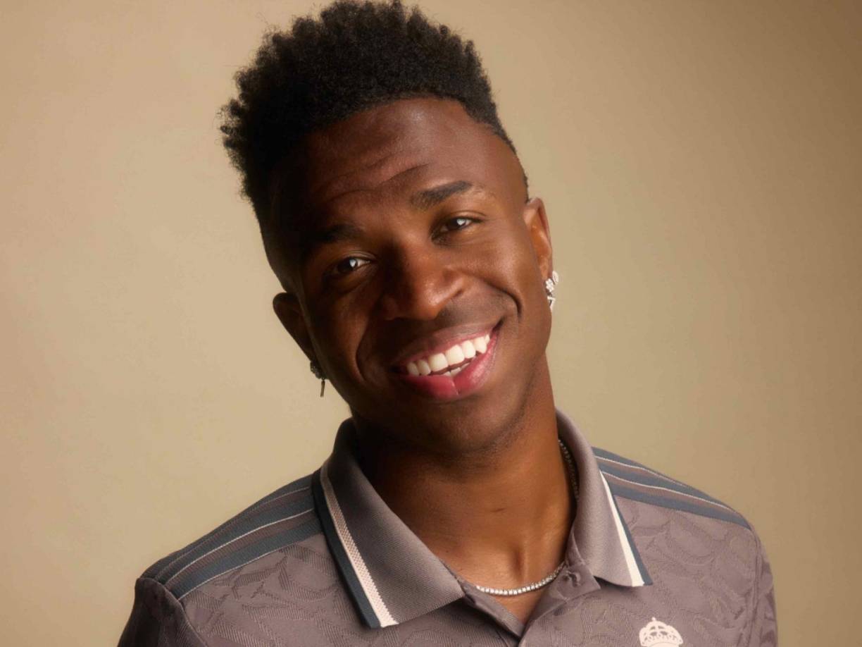 El pasado verano, llegó al Real Madrid desde Arabia Saudí una megaoferta por Vinicius que Florentino Pérez se negó a escuchar, remitiéndose a la cláusula de 1.000 millones de euros. Pero Vini sí quiso saber más, según “AS”: