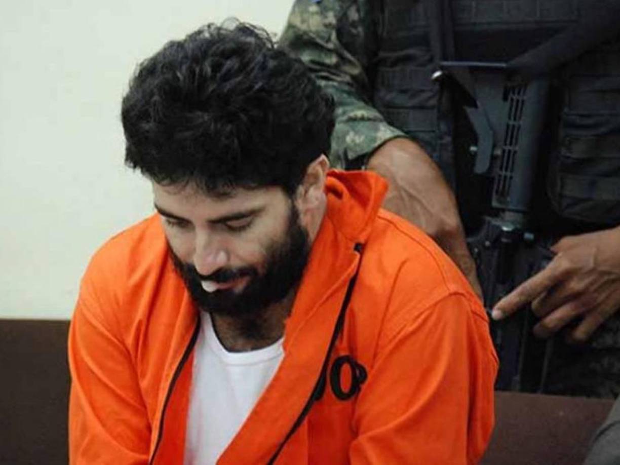 Con la muerte de David Ruiz, su hermano Plutarco, al igual que el colombiano Álvaro Andrés Bolívar Solarte, tomaron el control del grupo criminal.