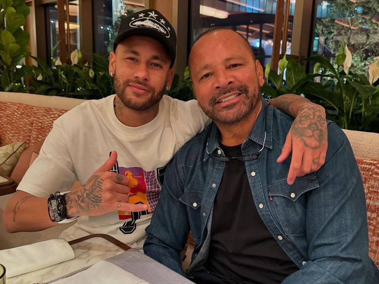 El deseo de Neymar es volver al Santos, club donde saltó a la fama en Brasil. El Peixe, según informa UOL Esporte, tendría el OK de Neymar para intentar su vuelta este mismo invierno con vistas a llegar en la mejor forma posible a la disputa del próximo Mundial en 2026. 