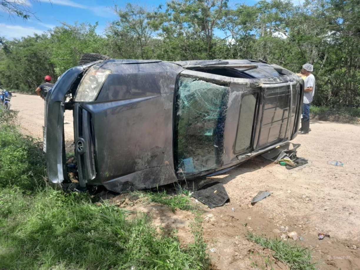 Esta es la camioneta Toyota 4Runner en la que se conducía el joven junto a otros acompañantes. 