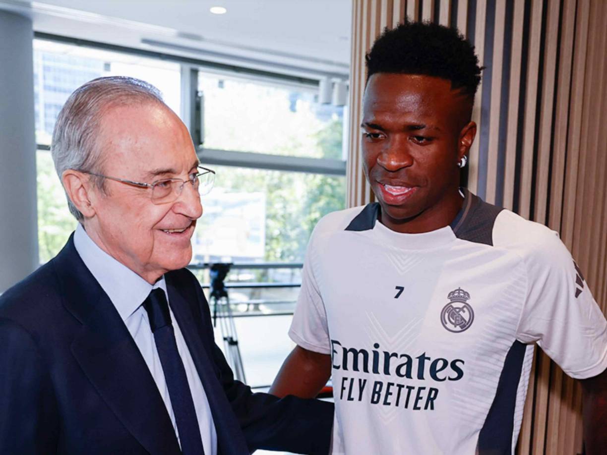 Prensaespañola informa sobre el temor que ha incrementado en el Real Madrid respecto a Vinicius tras la dura noticia de no haberse quedado con el Balón de Oro 2024.