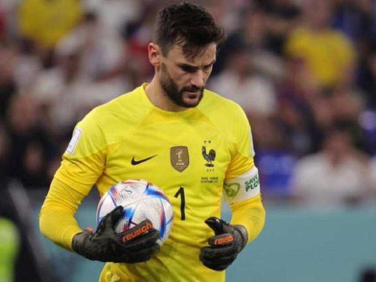 “Hay un mundo entre el ganador, ebrio de la felicidad que merece, y el subcampeón, que sólo puede llorar su derrota. Miré alrededor buscando a mi familia, allí estaban mi mujer, mi hijo de dos años, mis dos hijas, mi abuela, mi padre y su pareja. Se habían unido a mí tras los octavos de final y no había querido comprar un billete de vuelta, con la esperanza de que llegáramos hasta el final”, confesaba.