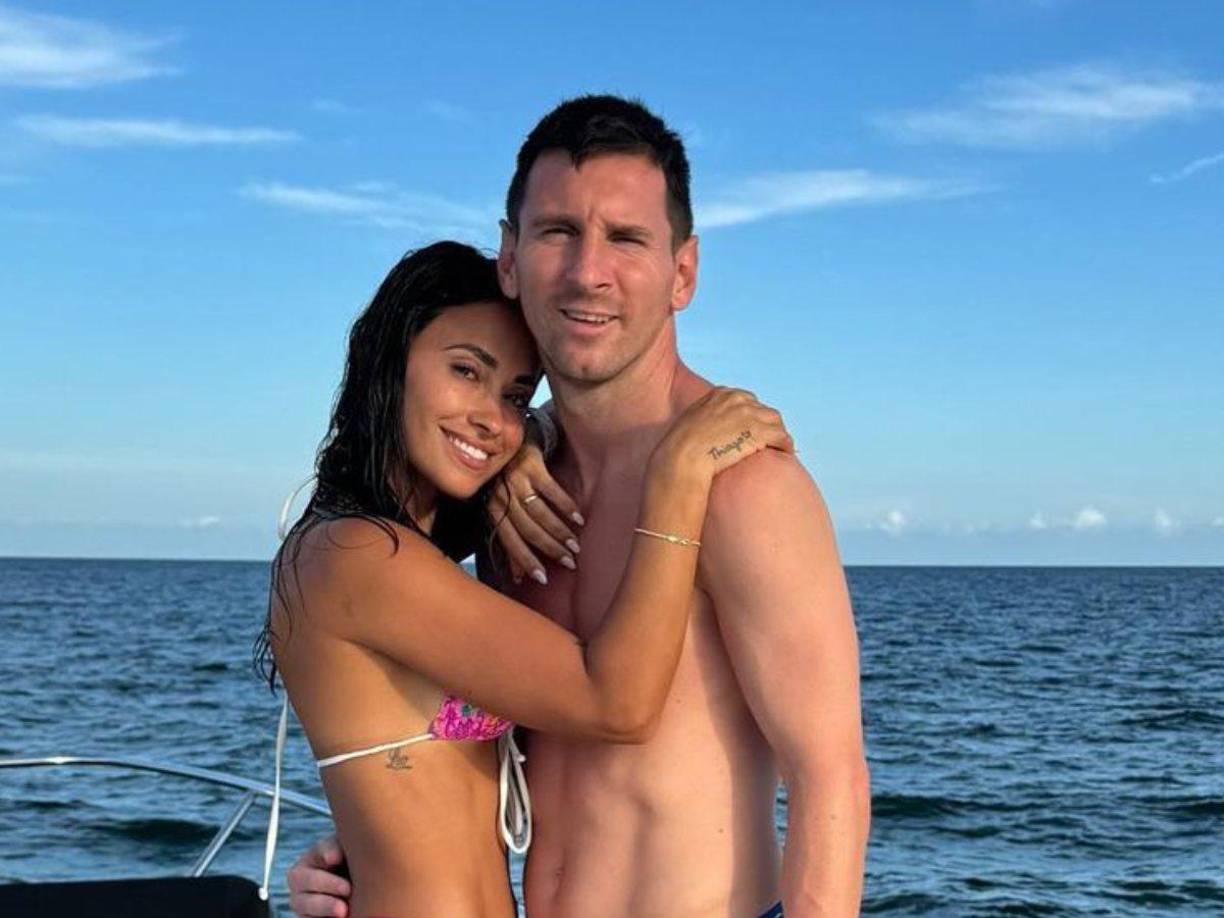 Antonela Roccuzzo sigue demostrando su amor incondicional hacia Lionel Messi. y esta vez sorprendió a todos los fanáticos al revelar un tatuaje que parecía desconocido para la mayoría