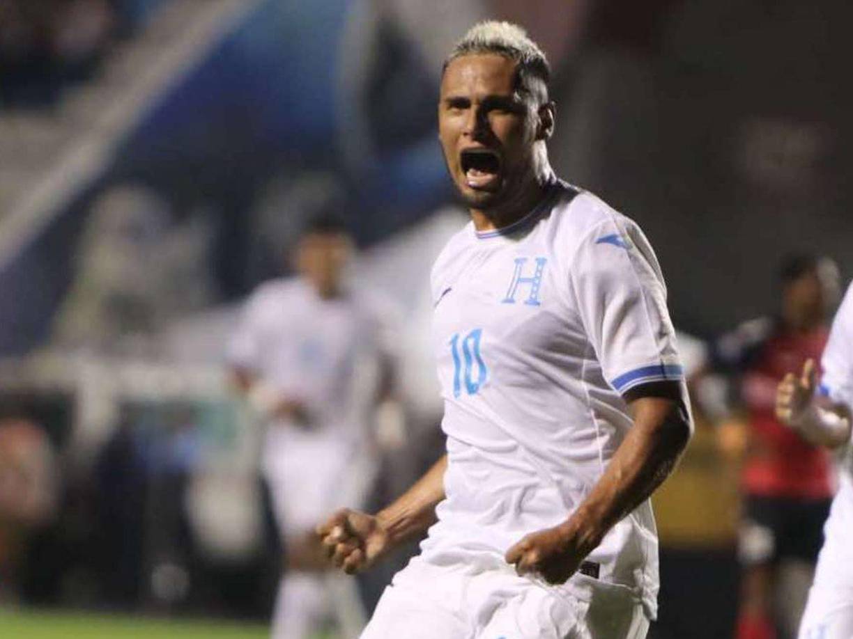 Alex López: El volante del Olancho FC se mantendría en el 11 titular y sería mediocampista ofensivo.