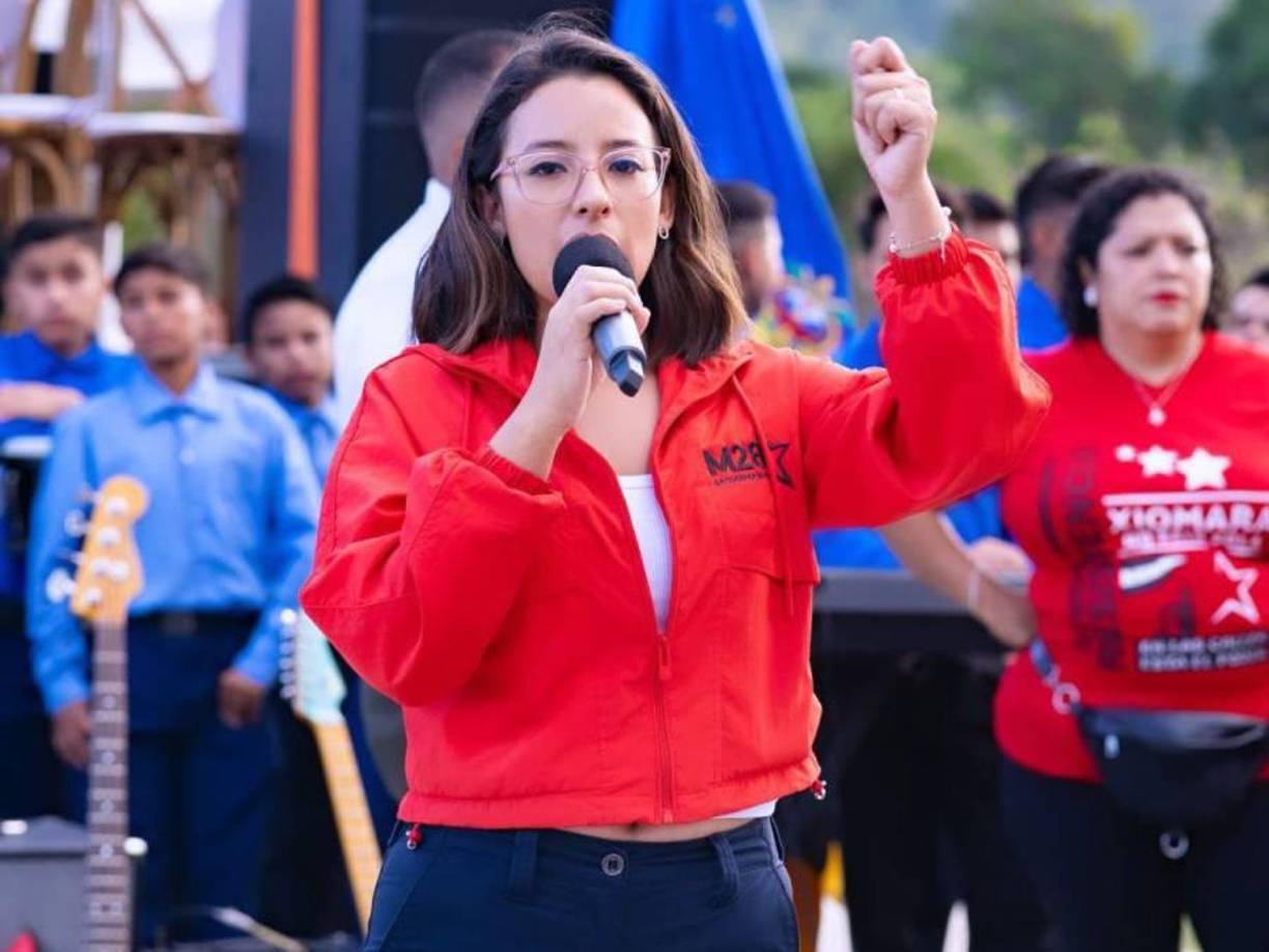 Es doctora en Medicina y Cirugía General y actualmente trabaja en la Secretaría de Salud de Honduras como jefa de la Unidad de Género.