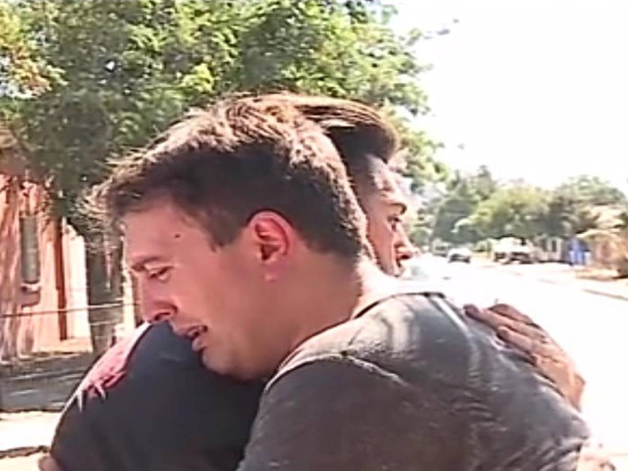 Felipe Rojas hasta abrazó al esposo de Fernanda Maciel después de asesinarla en Conchalí, Chile.