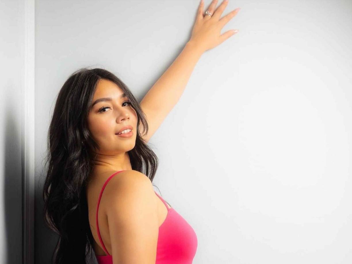 La linda chica es Yensy Bonilla, una hermosa olanchana que se convirtió en madre por primera vez el pasado 2 de noviembre. 