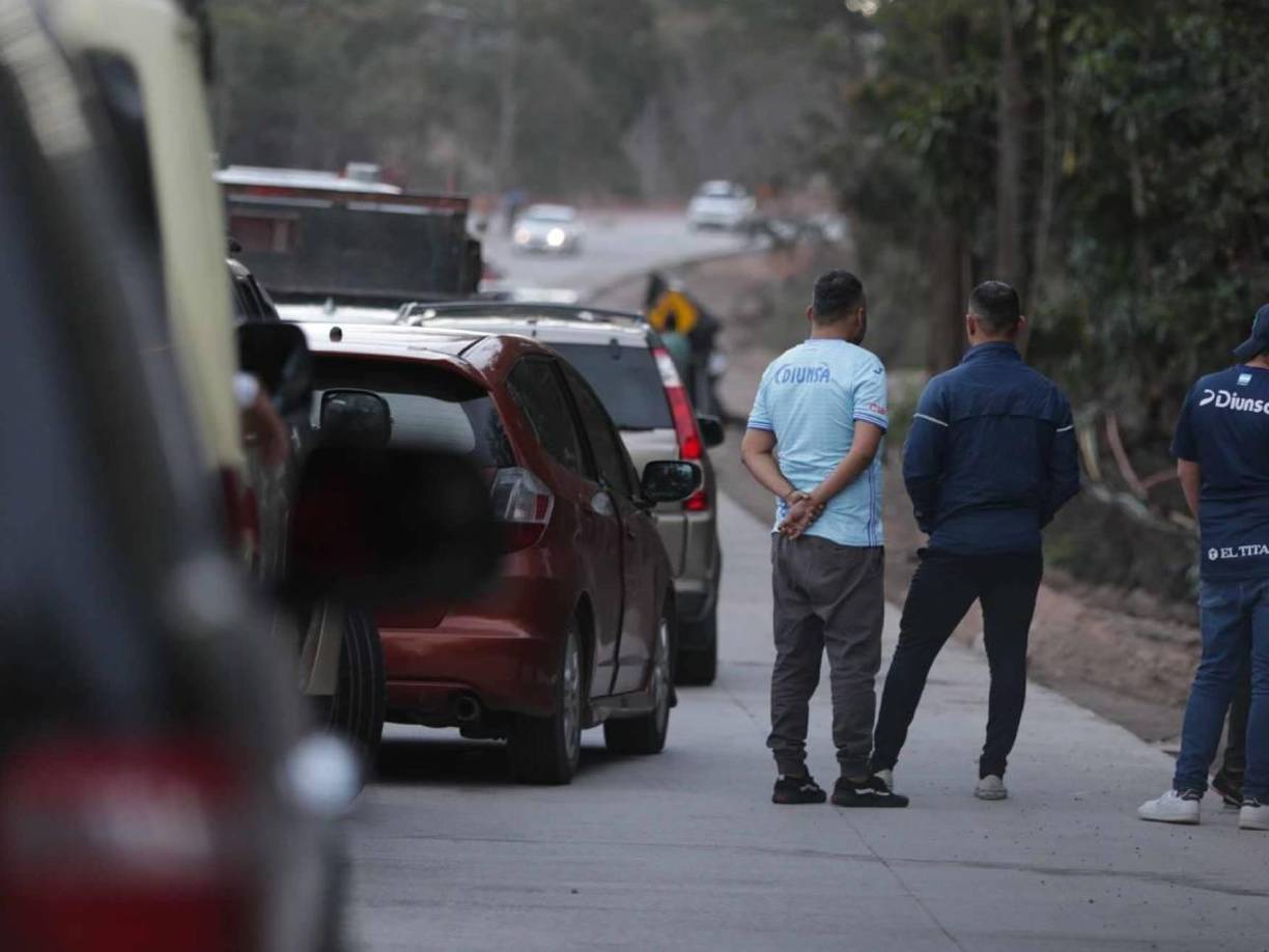 Locura la que se vivió en Danlí con la llegada del Motagua para el duelo ante Olancho. Largas filas de vehículos para llegar al estadio Marcelo Tinoco. 