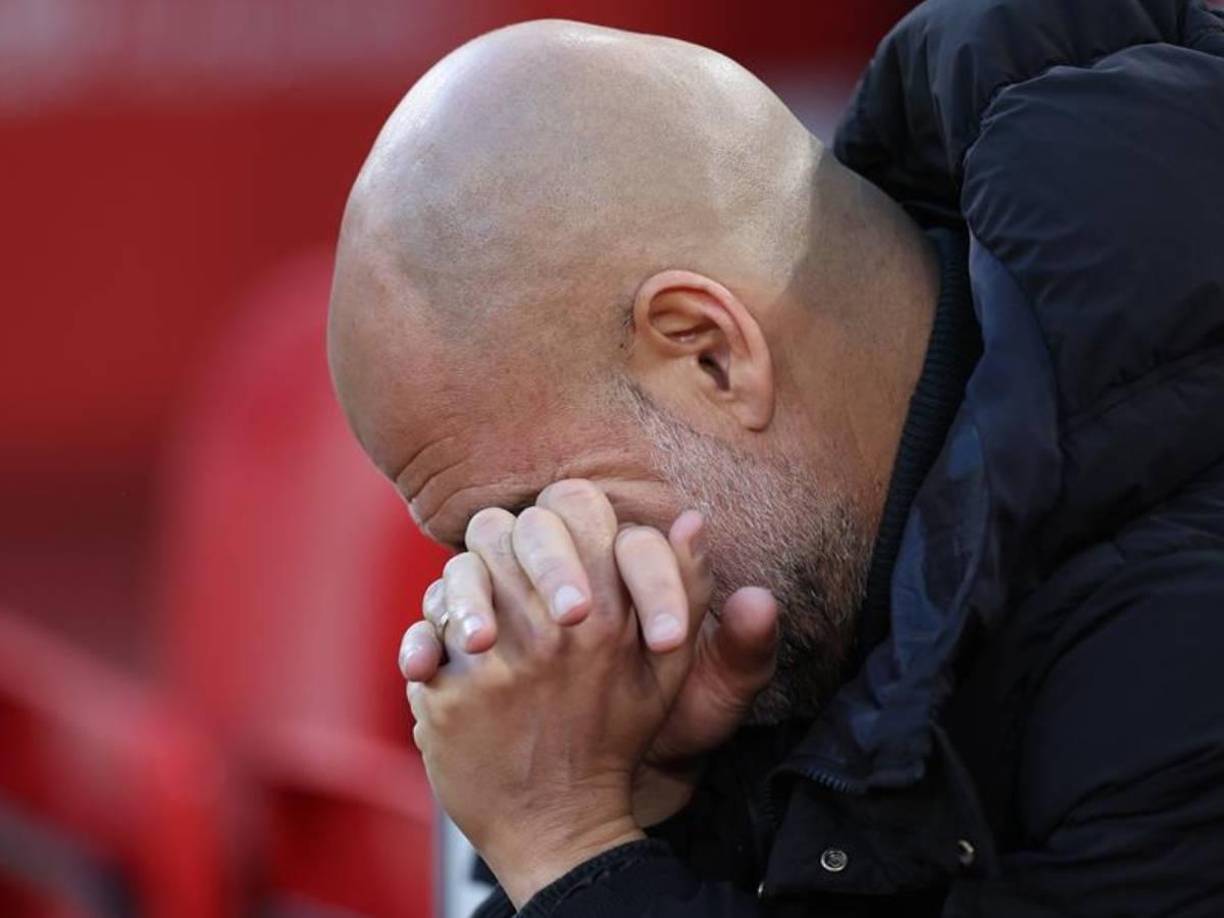 El Liverpool se apoderó más de la cima y ahora cuentan con 34 unidades tras 13 jornadas, 11 puntos más que el Manchester City que baja a la quinta plaza con 23.