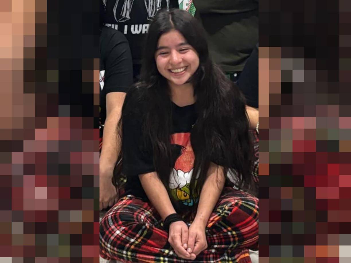 Además de su espíritu artístico, tenía una gran habilidad para el dibujo. Le encantaba plasmar en papel sus ideas, creando coloridas obras que reflejaban su imaginación y sensibilidad.