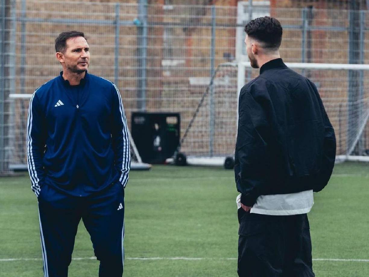 Informa The Athletic que Frank Lampard está en la lista de candidatos para sustituir a Kompany en el Burnley.