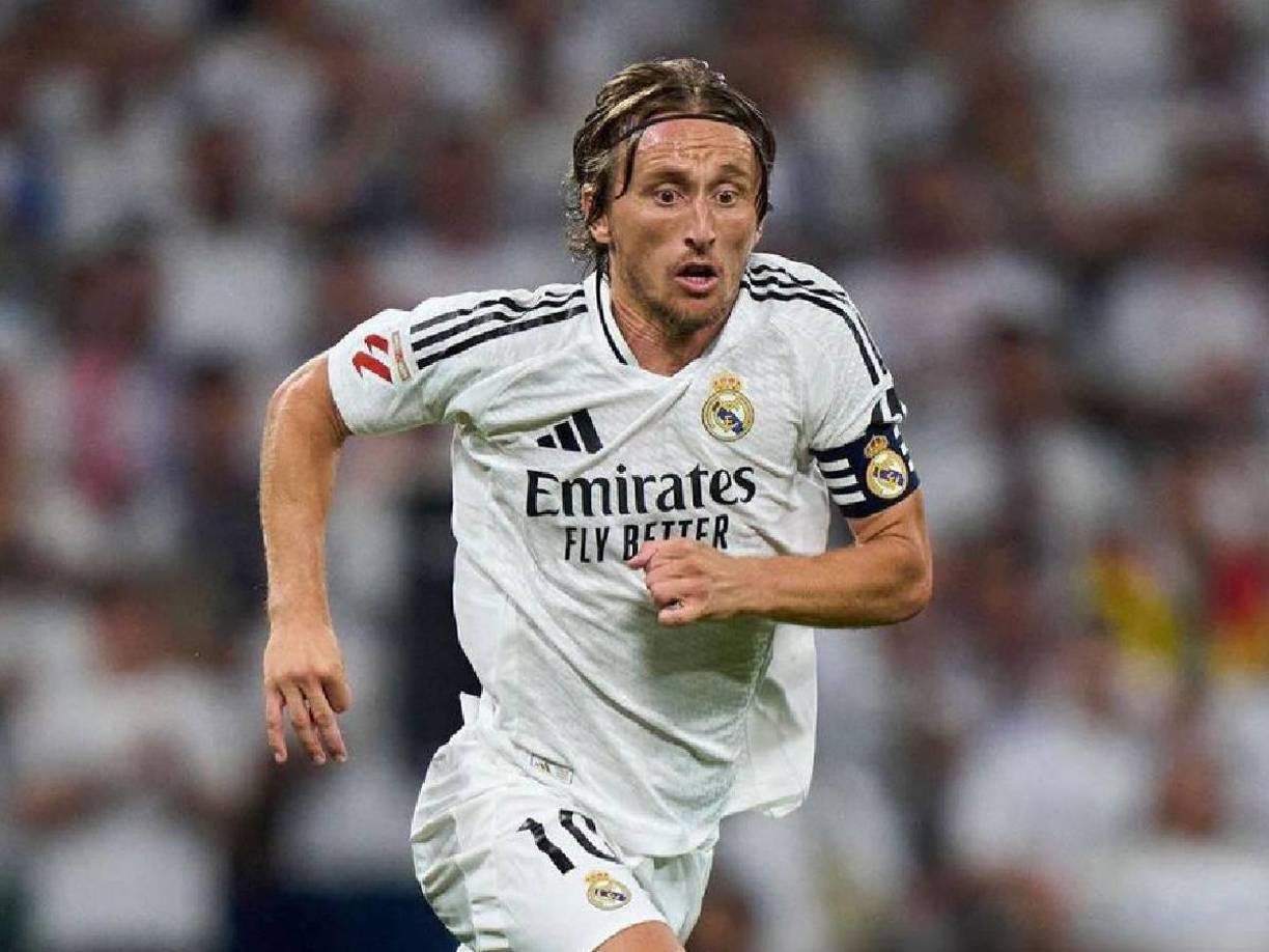 Volantes: Modric es una de las sorpresas en el arranque ante el Dortmund.