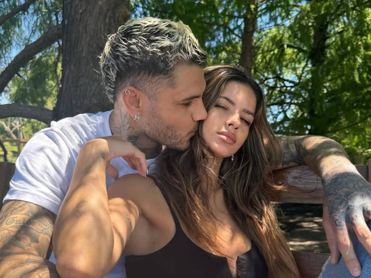 Cabe recordar que Icardi y su nueva novia utilizaron el tema ‘París’ de Ingratax en el que se habla de la ciudad francesa donde habría tenido lugar su primer encuentro sexual hace varios años.