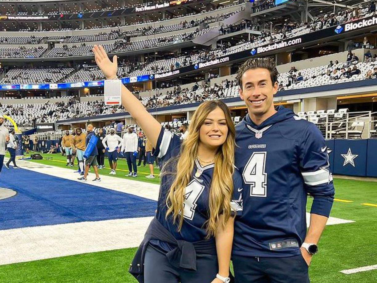 Marian explicó durante una plática que su marido Oscar Jiménez le reveló que el arbitraje sí influía para bien al América en decisiones divididas; sin embargo, no dio detalles al respecto.