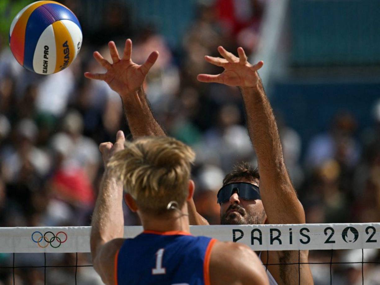 Después de la derrota de este domingo, el encargado de hablar con la prensa fue su compañero Immers, que dijo sentirse “decepcionado” por todo el foco mediático de este asunto.