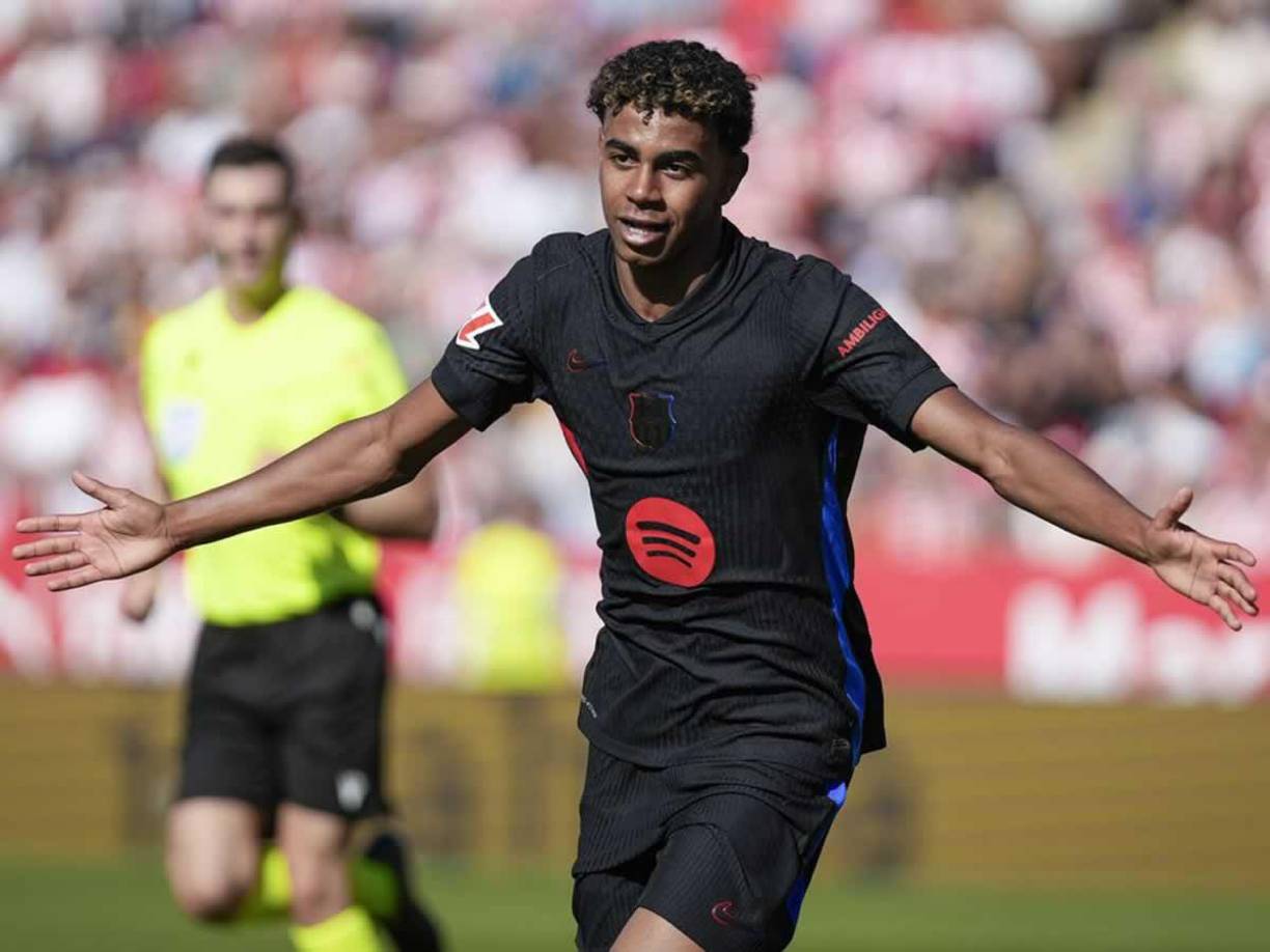 El jovencísimo jugador de los blaugranas ha cautivado a todo el mundo por su madurez y su buen hacer cuando el balón cae entre sus pies.