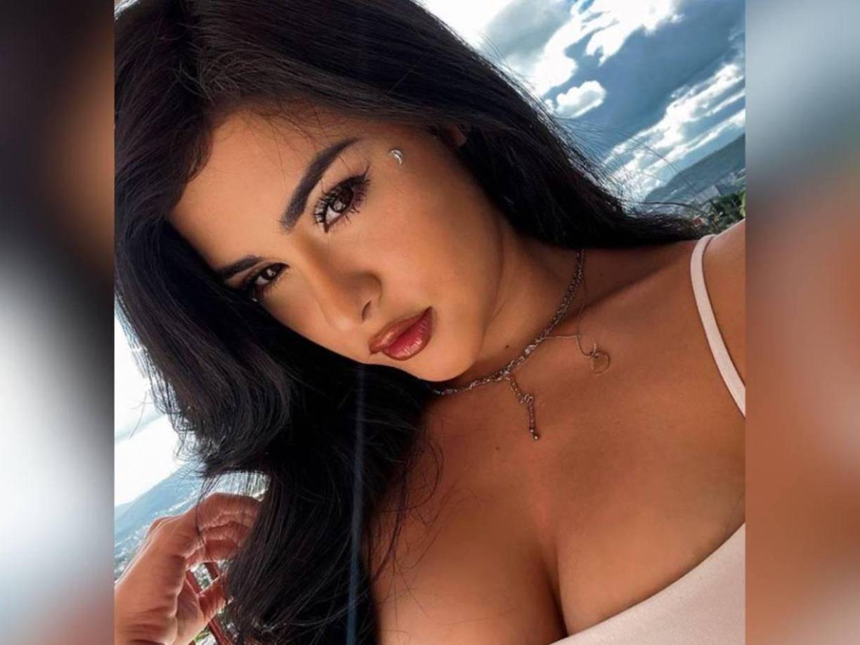 <b>“Así será mi palabra que sale de mi boca, no regresará vacía”, comenzó diciendo el “apóstol”.</b>