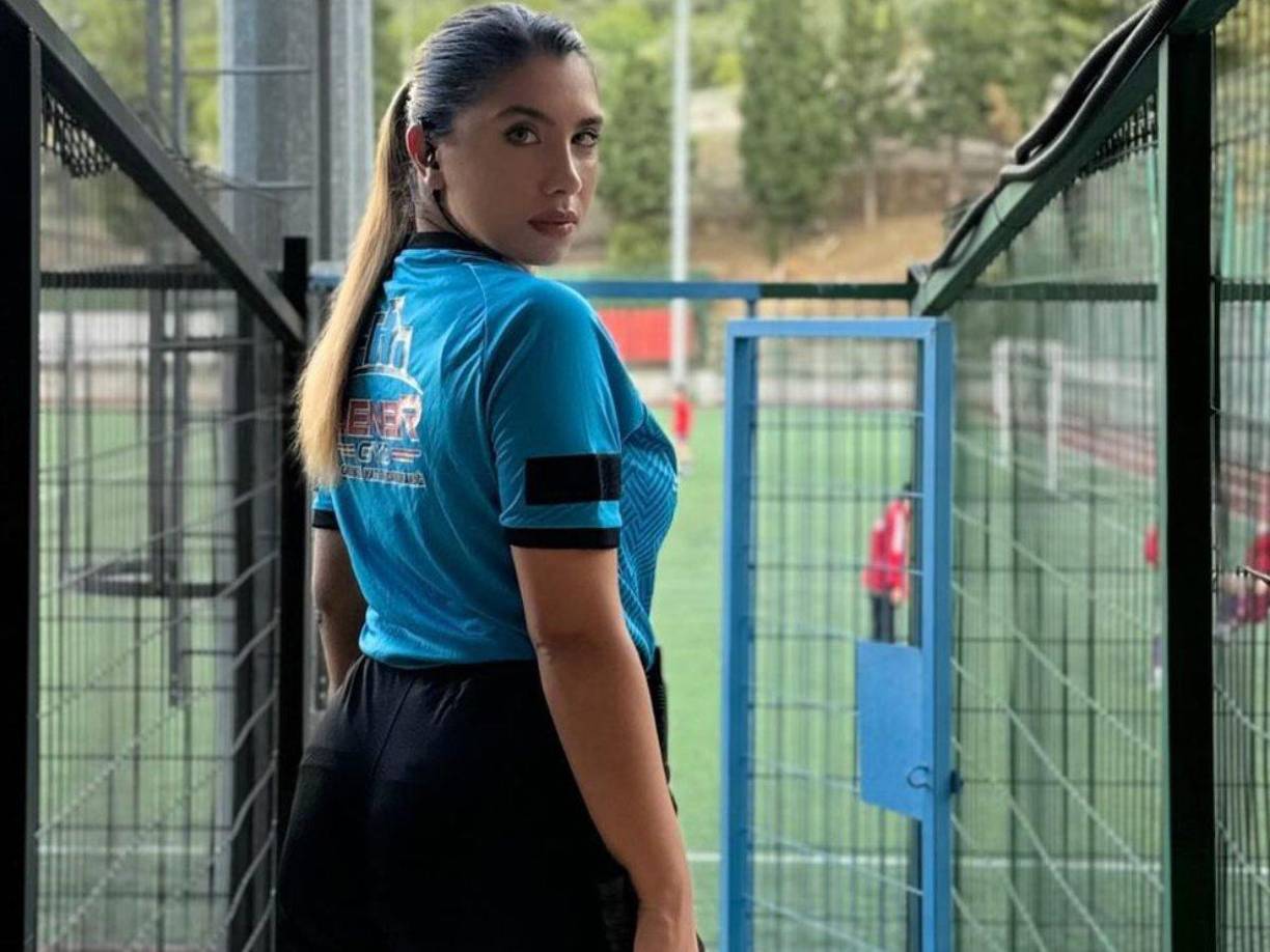 Elif Karaarslan ha sido suspendida de forma indefinida por la Asociación de Fútbol de Turquía (TFF) a raíz de un video sexual presuntamente asociado con ella. 