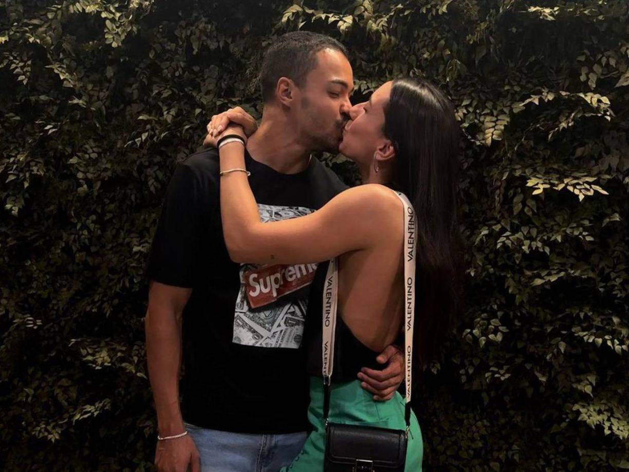 Ambos fueron sorprendidos regresando a la Villa Olímpica.