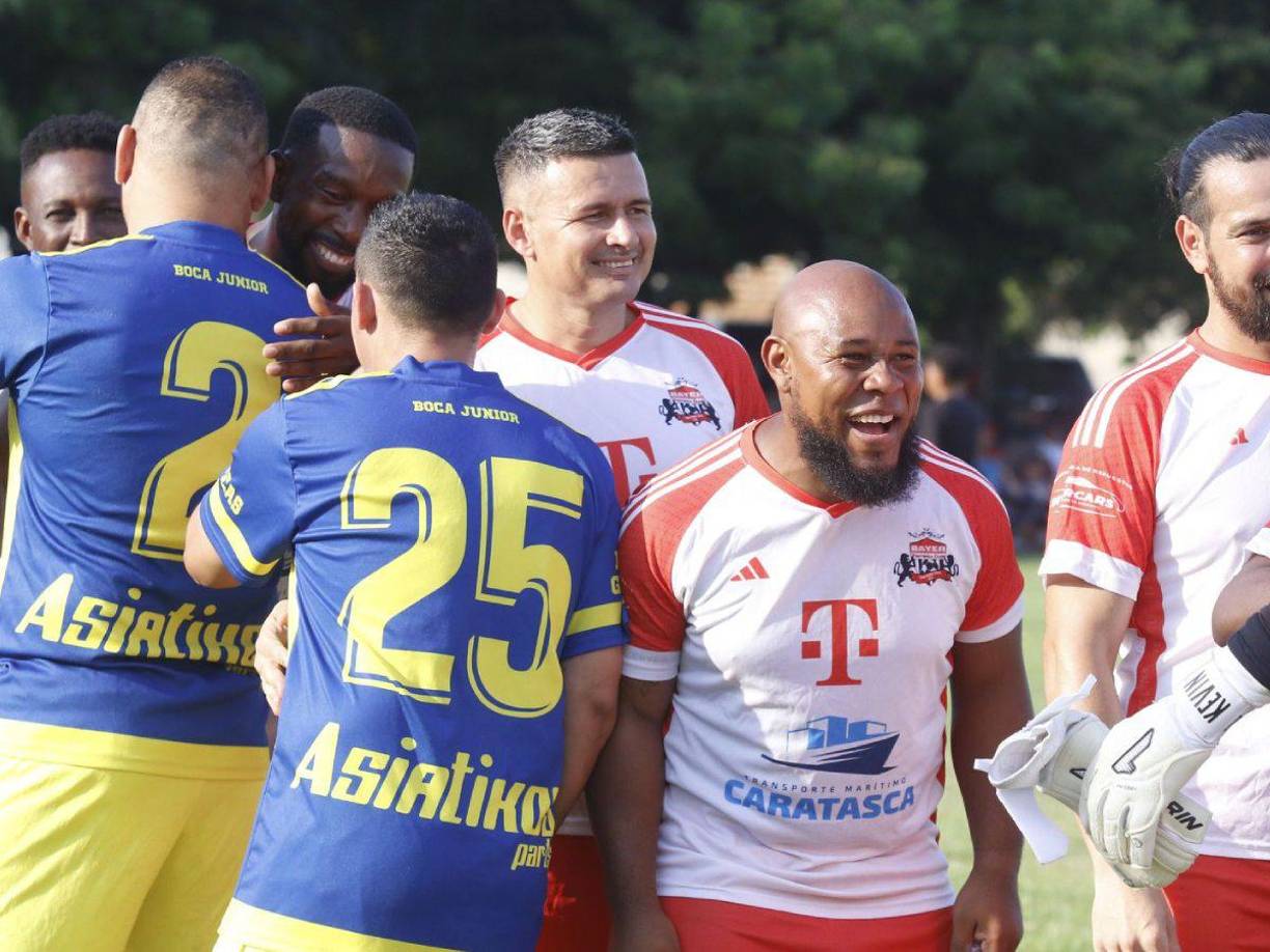 Milton ‘Muñi’ Ruiz con la camiseta del Bayern Múnich. El exdelantero formó parte del Olimpia en la Liga Nacional.