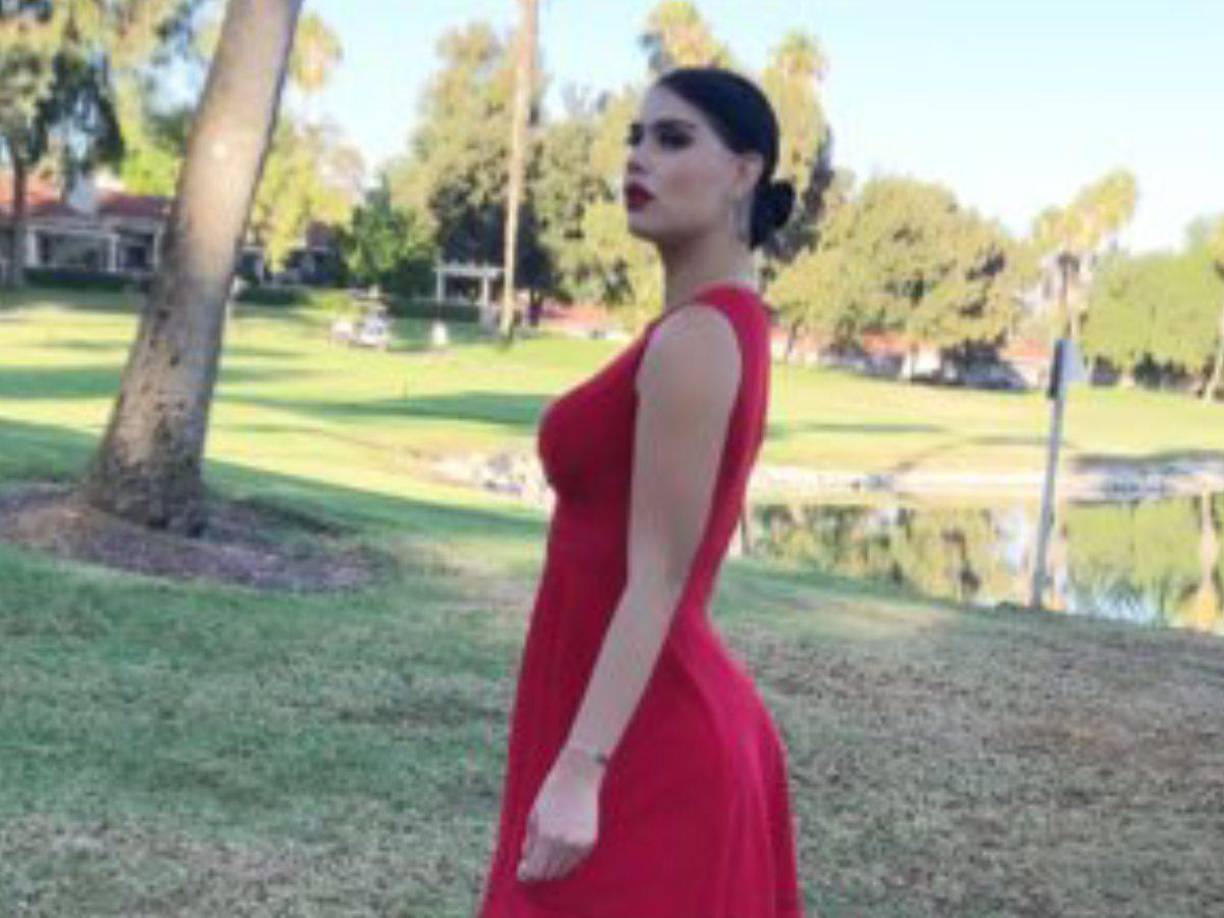 Los primeros reportes señalan que la joven Paola Salcedo recibió dos impactos de bala a las afueras de un circo conocido como Bardum.