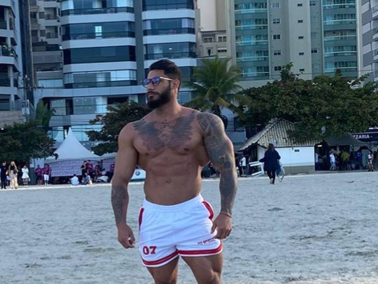 Famoso fisicoculturista murió en plena competencia y su último mensaje en redes sociales genera revuelo. Además, su esposa desveló la causa de su fallecimiento.