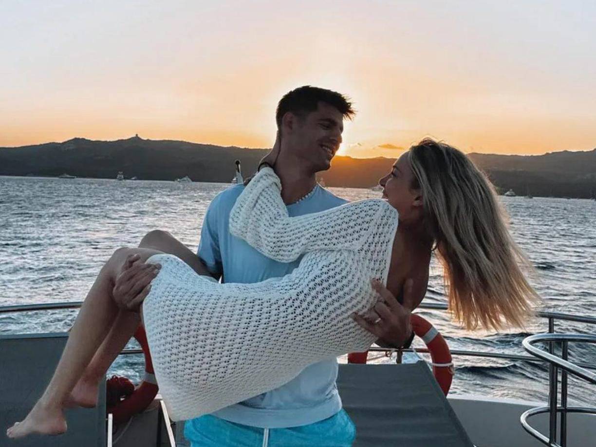 Tras ocho años de relación y cuatro hijos en común, <b>la pareja ha decidido poner fin a su relación sentimental, </b>