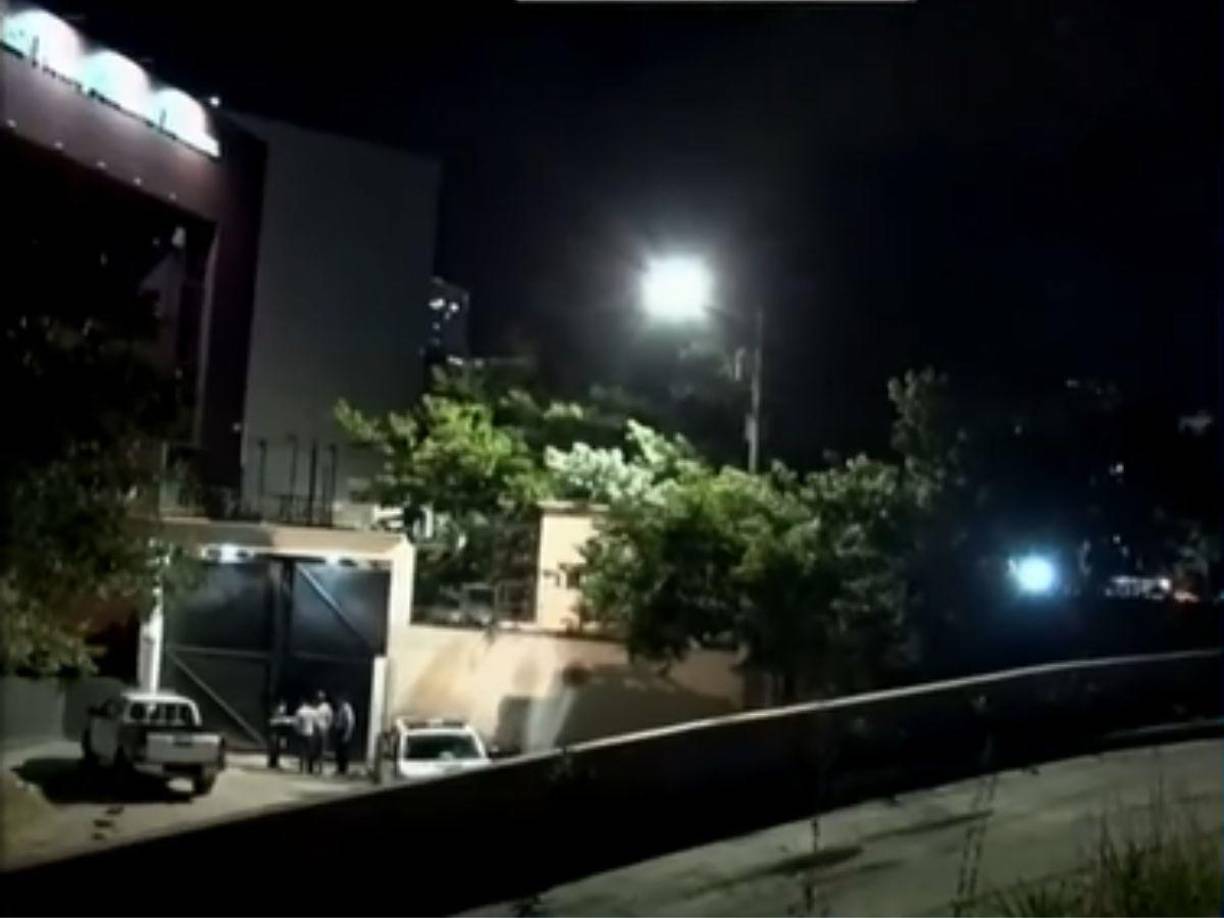 El portavoz de la DPI, Cristian Nolasco, manifestó que una de las razones por las que hubo gran despliegue policial fue para averiguar si el crimen se cometió para enviar un mensaje al gobierno en medio del estado de excepción.