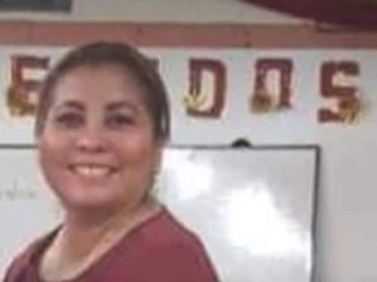 Sin embargo, Velázquez fue directo a una posta policial con apuñaladas que, supuestamente, habían sido causadas por la maestra. Se desconoce quién comenzó la pelea y cuáles fueron las causas.