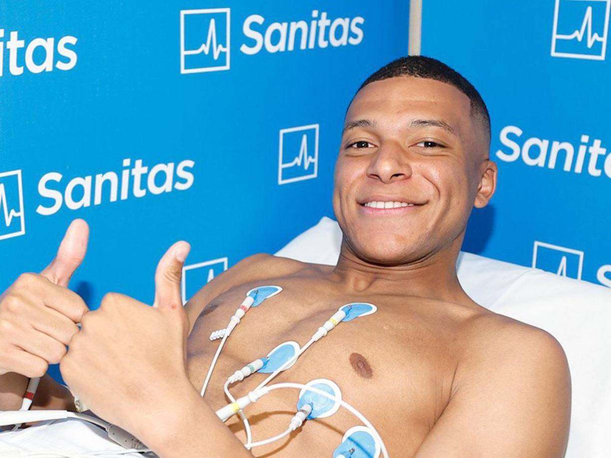 Kylian Mbappé primero realizó los exámenes médicos y los superó sin ningún problema.