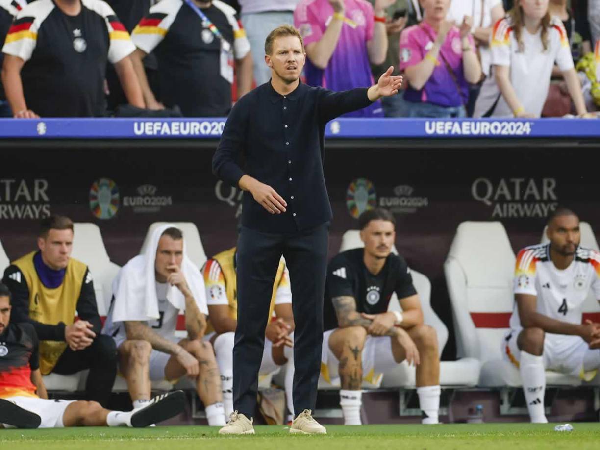 El seleccionador alemán, Julian Nagelsmann, renovó su contrato hasta 2028 con lo que deberán estar al frente de la Mannschaft no sólo en el Mundial 2026 en EEUU, Canadá y México sino también en la Eurocopa 2028.