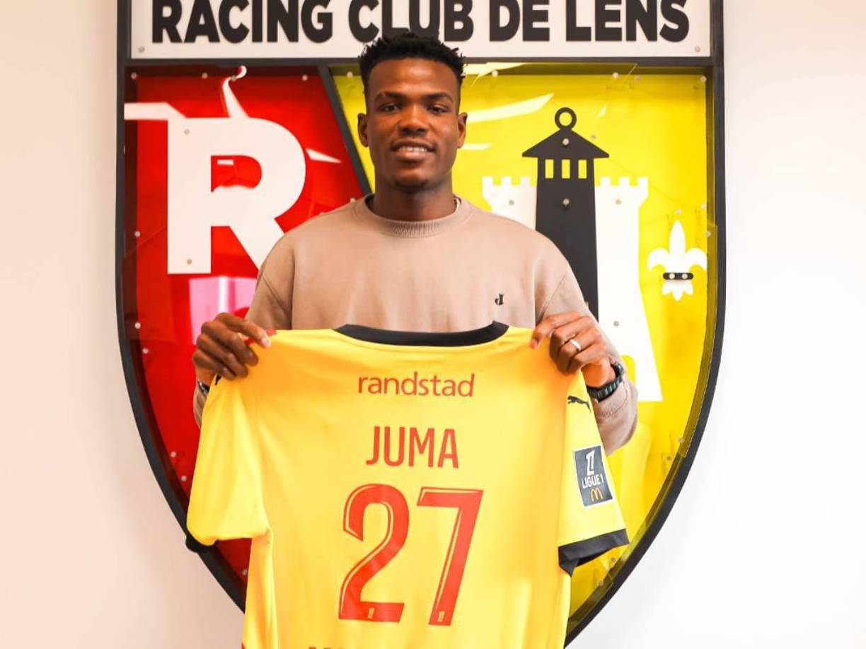 Manchester City ha fichado al central sierraleonés Juma Bah, quien jugaba en el Valladolid de España. El fichaje se dio por 6.000.000 €, el valor de su cláusula. Jugará cedido en el Lens de Francia hasta final de temporada.