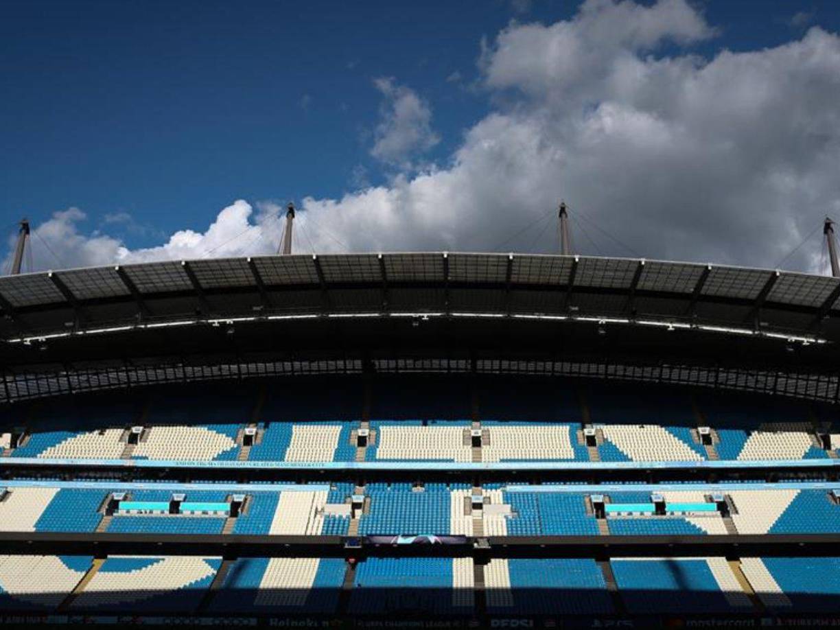 Son 115 los cargos en contra del Manchester City y la sombra de una sanción masiva acecha sobre la institución.