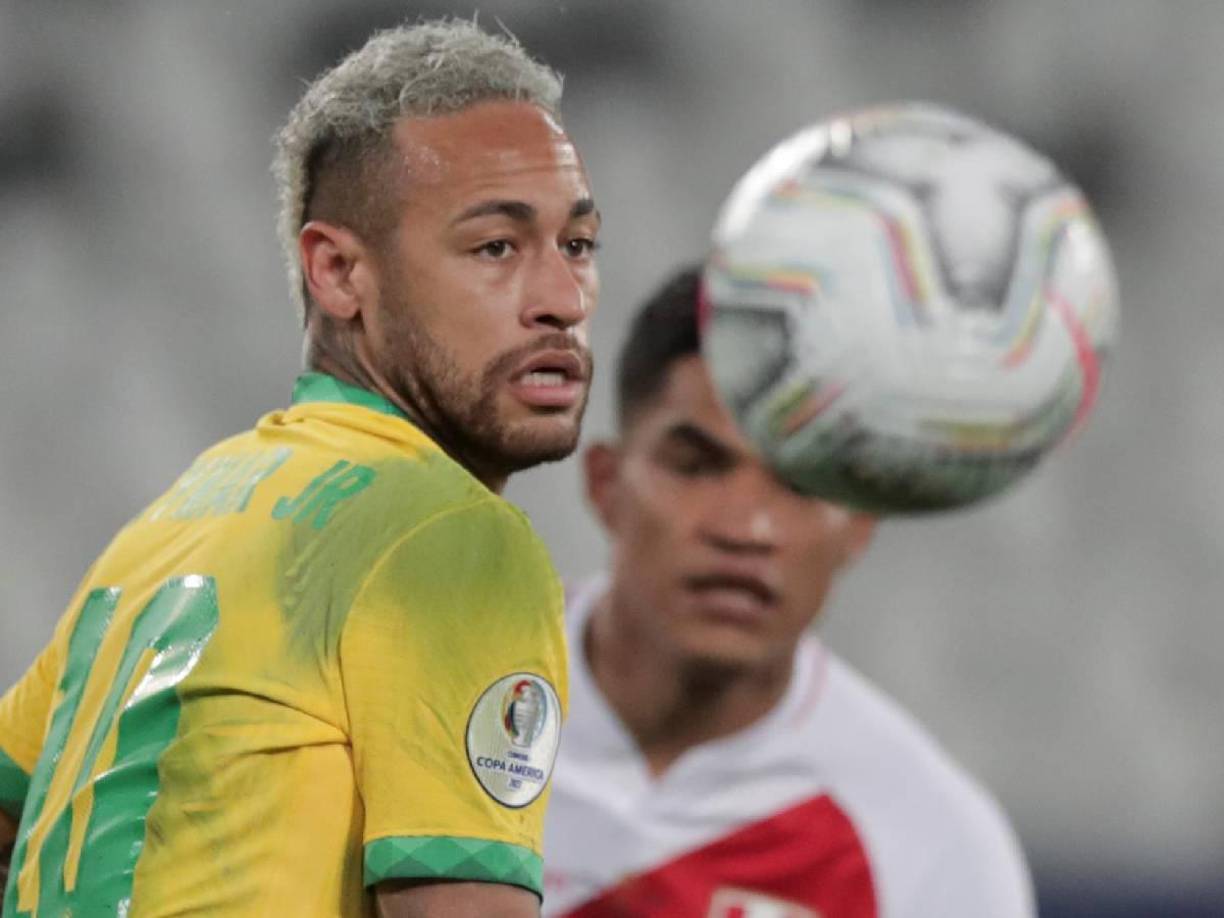 Según información del periodista especializado en fichajes César Luis Merlo, Neymar sería presentado con el Santos cuando finalice el campeonato brasileño, es decir, el 8 de diciembre del 2024.