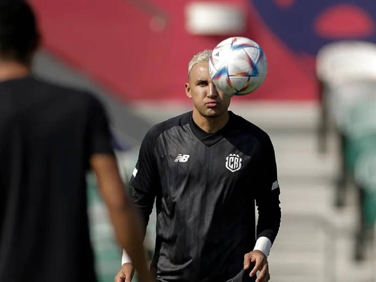 Asimismo, dijo estar sometido a unos horarios y a unas condiciones “por lo menos desmedidas según el derecho laboral francés”.