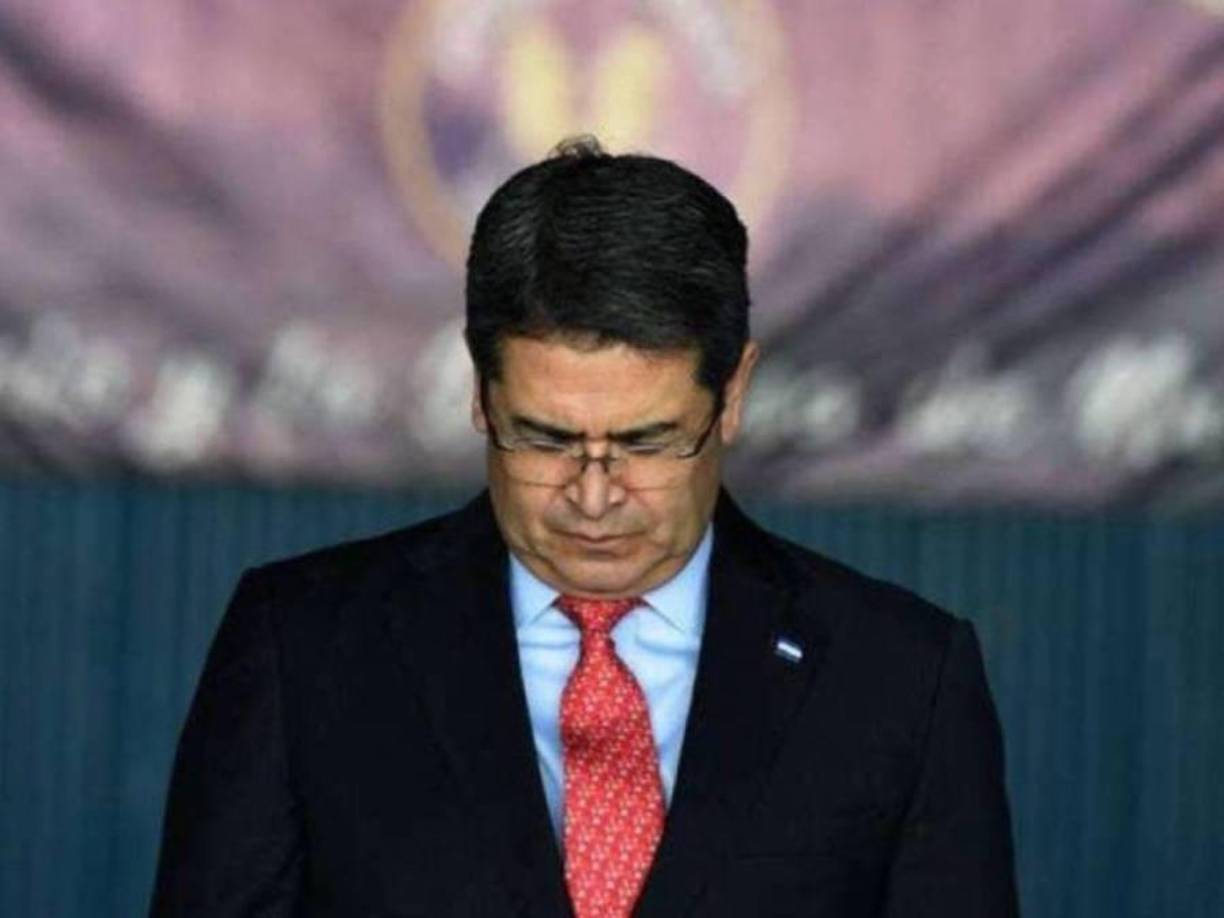 Está acusado de tres delitos, según la Fiscalía, cometidos entre 2004 y 2022. Entre ellos, conspiración para la importación de cocaína, posesión de ametralladoras y armas pesadas y conspiración para la posesión de esas ametralladoras y armas.