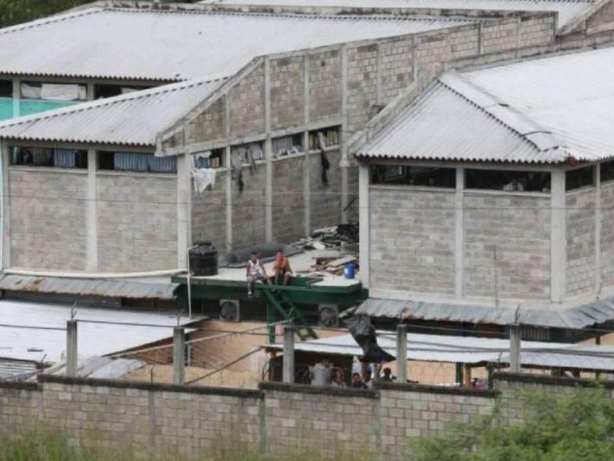 Qué sucedió? Ramiro Muñoz, jefe de las Policía Militar del Orden Público (PMOP), dejó entrever que Óscar Bonilla junto a los demás reos que fueron golpeados cometieron insurrección en el módulo donde estaban.