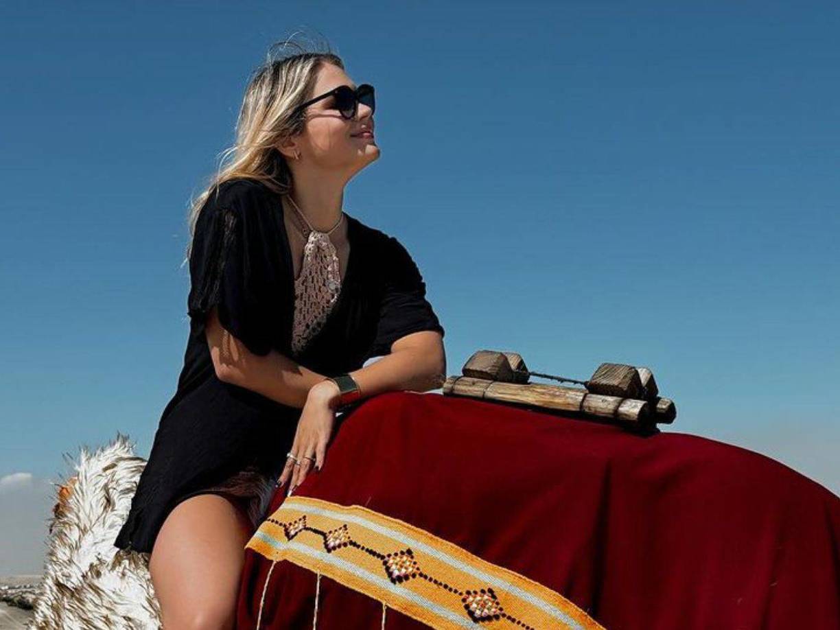 “Fue hace mucho, le contesté y me volvió a contestar. Fue hace año y medio, cuando tenía 18″, señaló la hermosa chica paraguaya respecto a Neymar.