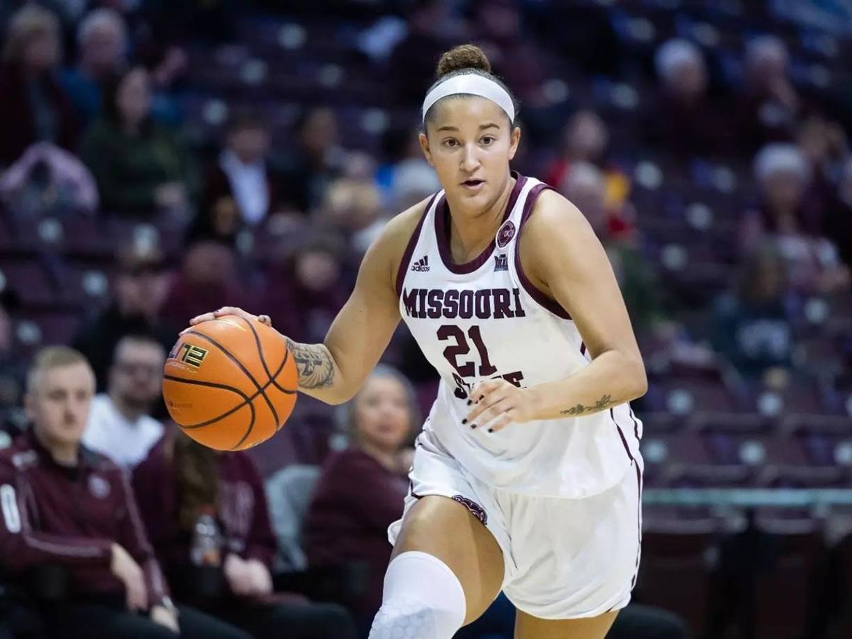 Sydney Wilson apareció en 31 juegos y promedió 6,5 puntos por juego en su última temporada.