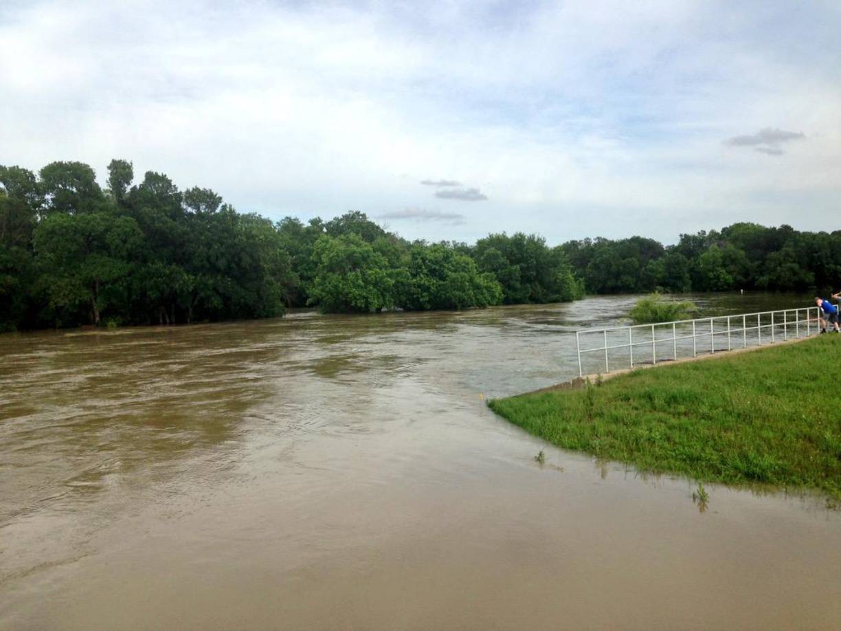 Las imágenes de las históricas inundaciones en Dallas y Fort Worth
