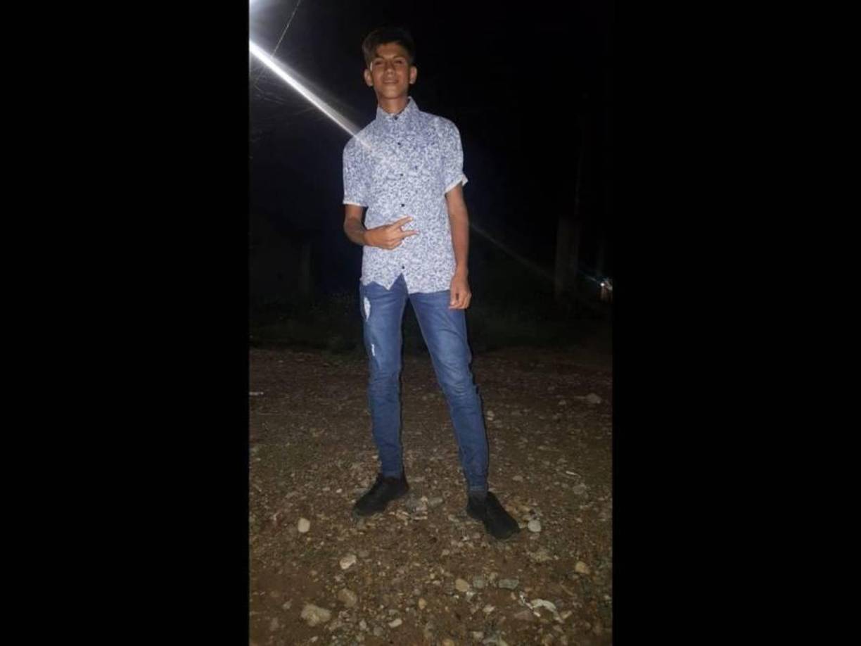 Ellos eran:1. Ronald David Maldonado ( 2 años, originario de El Negrito, Yoro) 2. María Elena Maldonado Herrera (33 años, originaria de Yoro, Yoro) 3. Saira Mabel Hernández Márquez (22 años, originaria de Morazán, Yoro) 4. Nelson Adimer Chávez Aguirre (17 años, originario de Morazán, Yoro)