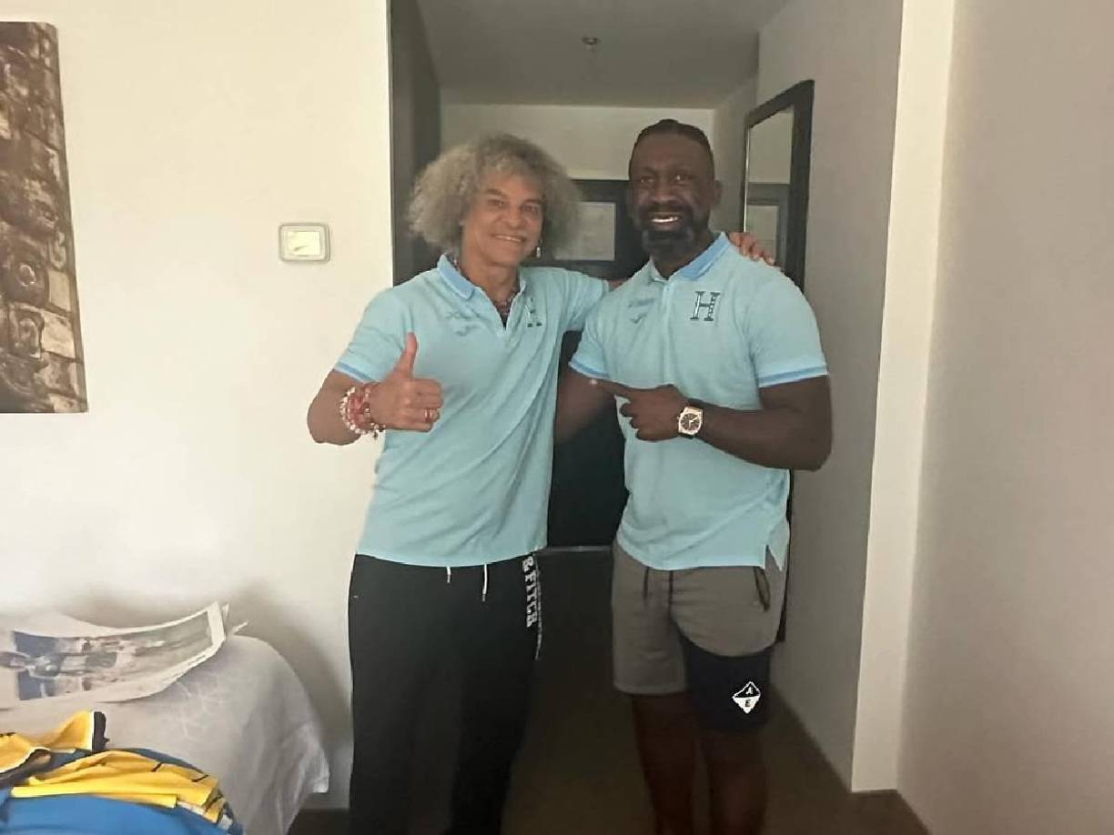 Hendry Bernardo Thomas Suazo nació en San Pedro Sula el 23 de febrero de 1985. Actualmente tiene 39 años. 