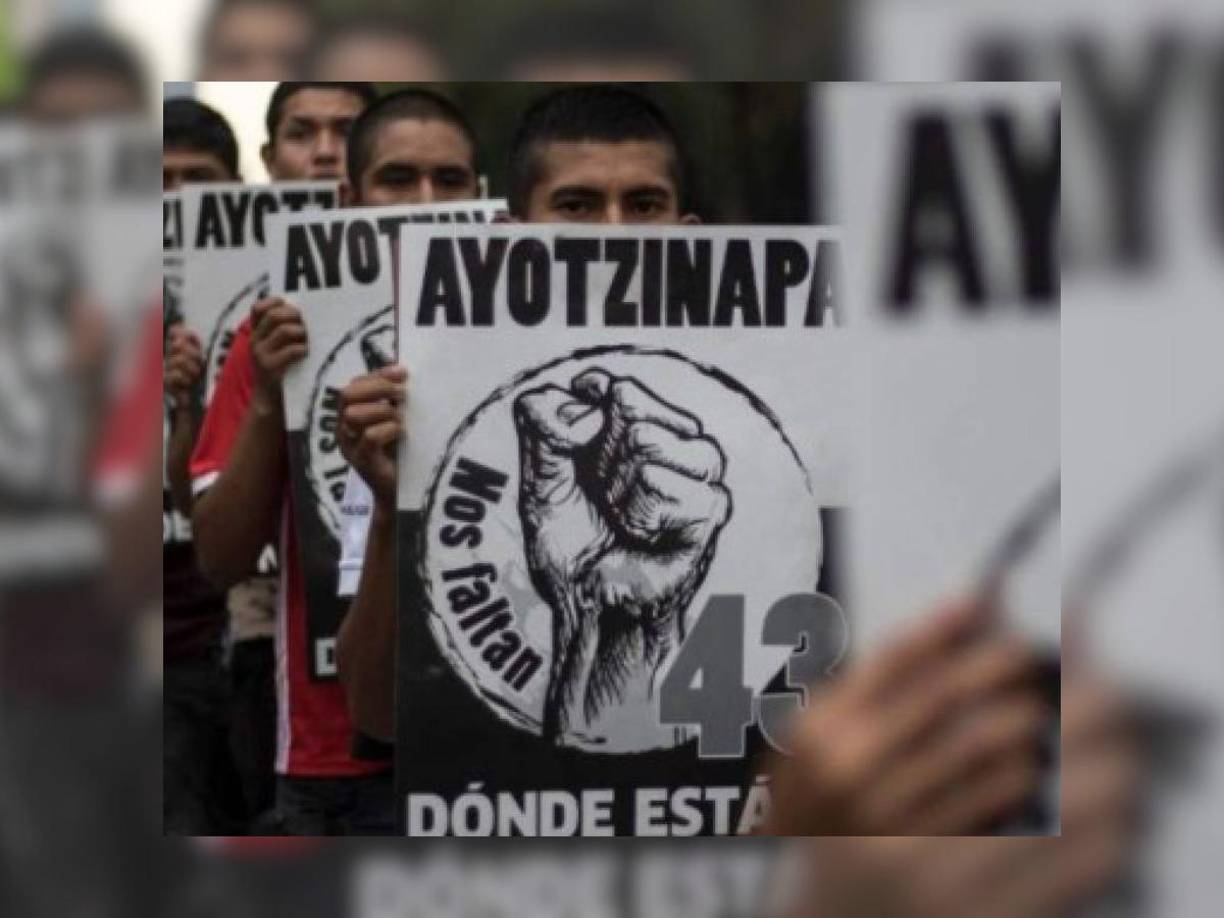 Las víctimas estudiaban para ser maestros en zonas rurales. Las escuelas normales eran los encargados para entregar formación gratuita a hijos de campesinos y sectores empobrecidos.