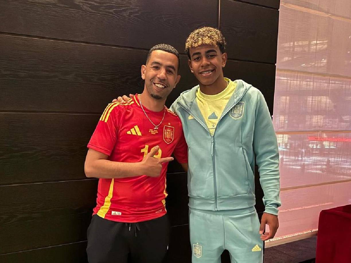 Como los otros tres detenidos, la cuarta persona arrestada este jueves se halla en las dependencias de la comisaría de los Mossos d’Esquadra de Mataró a la espera de pasar a disposición judicial.