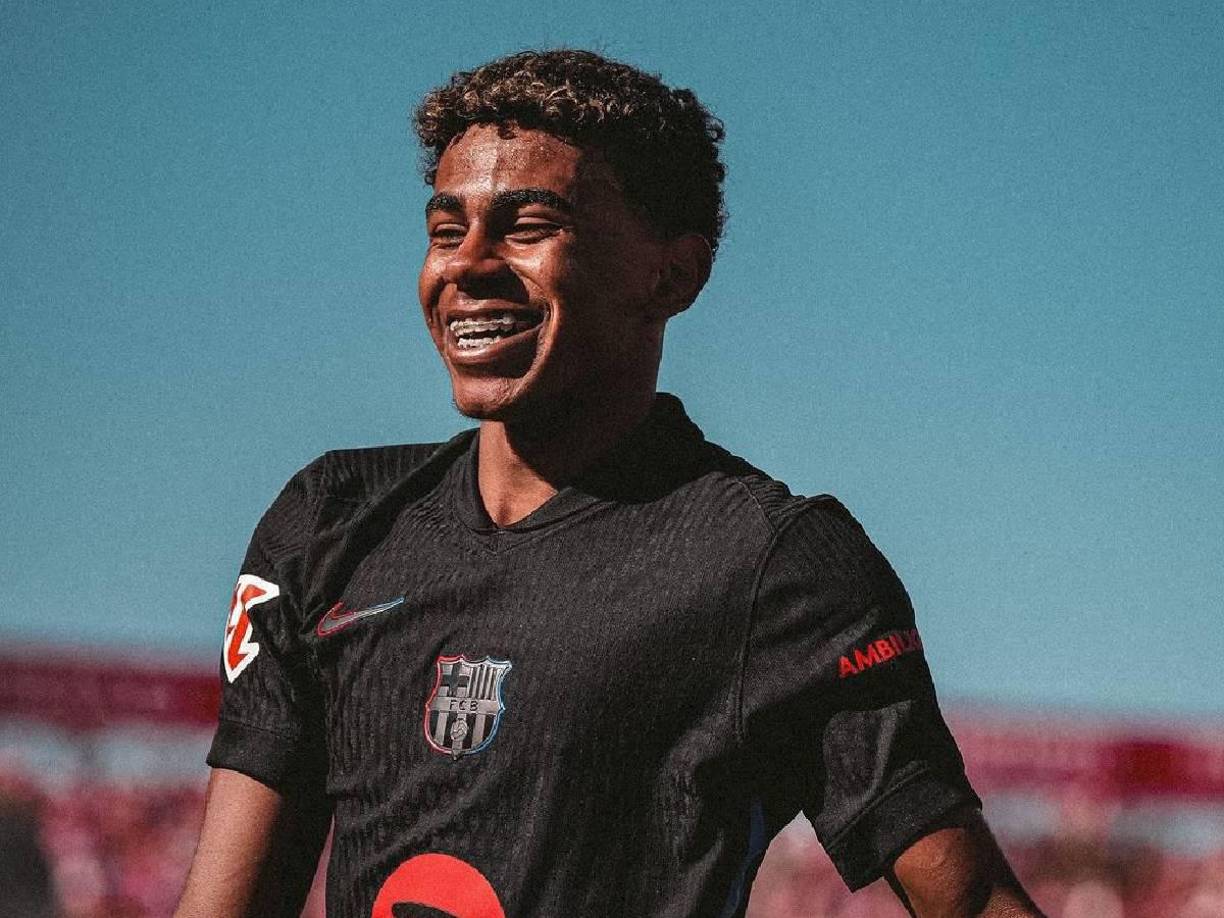 Según informa el club azulgrana, pese a que ha sido tratado en los últimos días de sus dolencias, el internacional español no podrá estar a las órdenes del técnico germano Hansi Flick al persistir las molestias. “El jugador es baja y su progresión marcará su disponibilidad”, apuntaron.