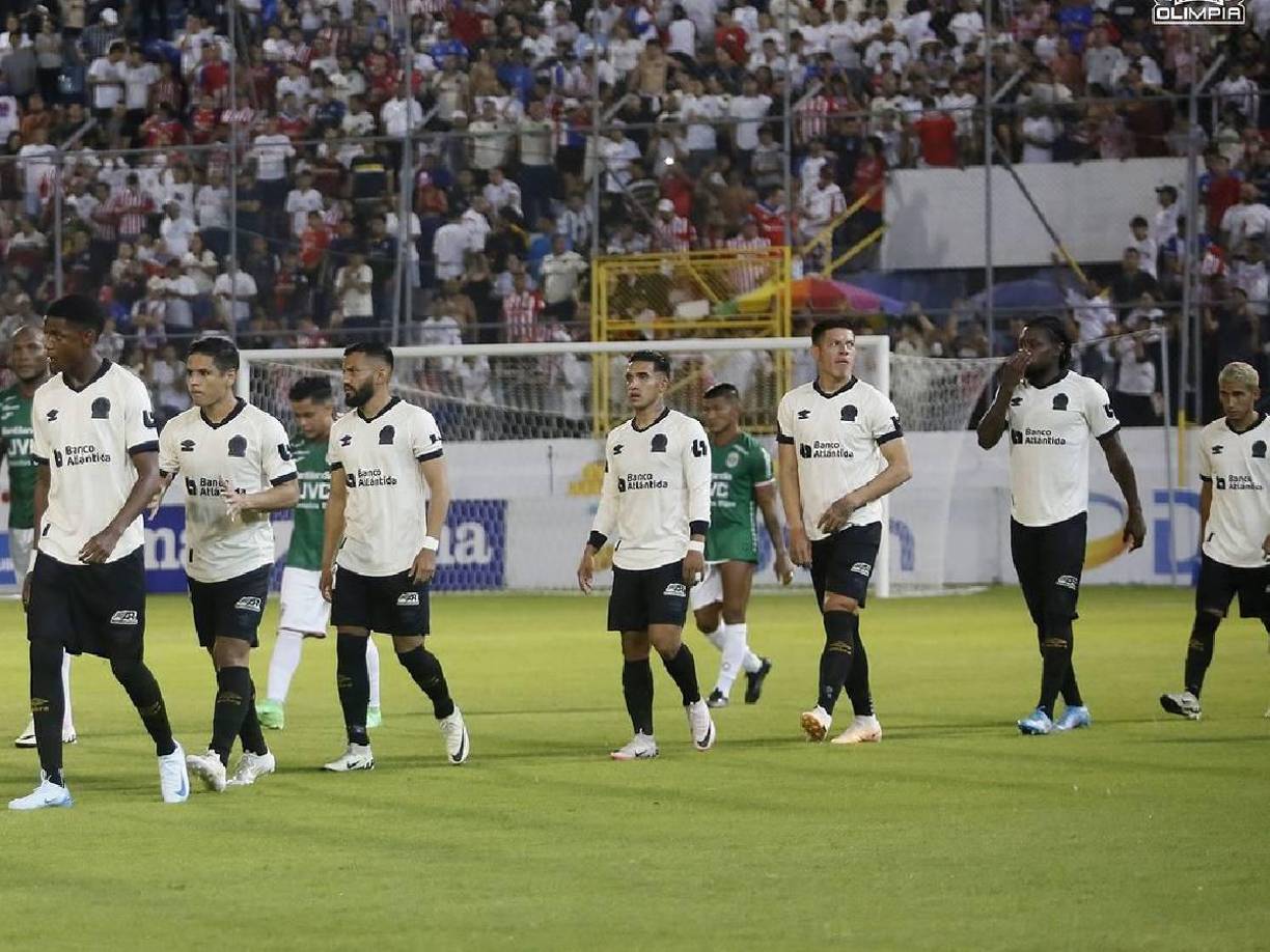 El conjunto albo se encuentra de luto y declararon tres días de duelo y un minuto de silencio en su próximo partido tras la muerte del joven jugador.