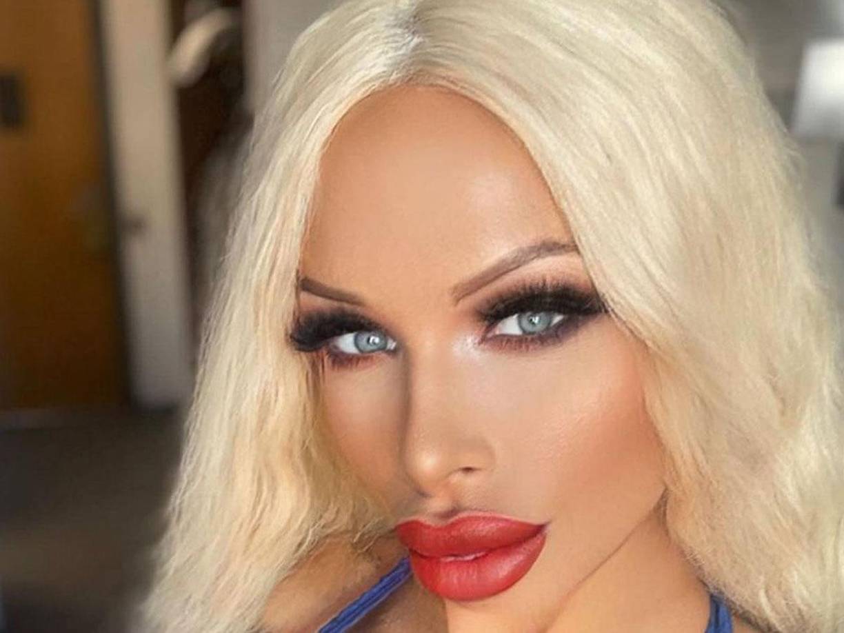 Sophie Anderson llevaba en la industria erótica desde el año 2017 .