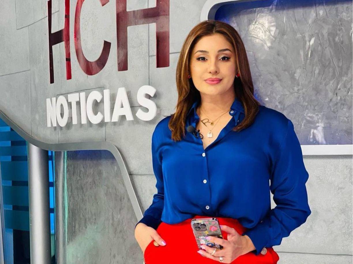 Luego de varios meses fue la misma Rina Leal quien en un podcast contó toda la verdad tras su salida de HCH. 