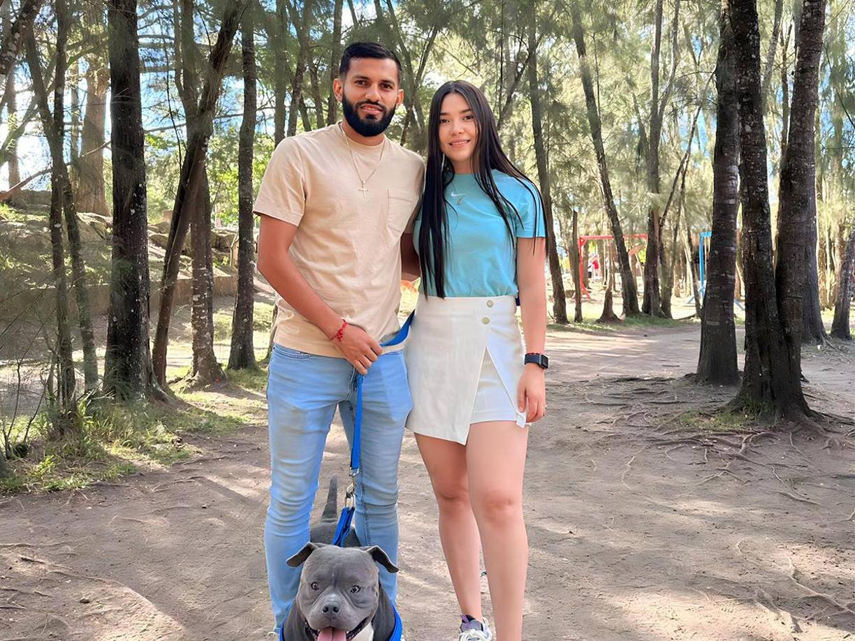 Madeline es nada más y nada menos la pareja sentimental del futbolista hondureño Jorge Álvarez. 